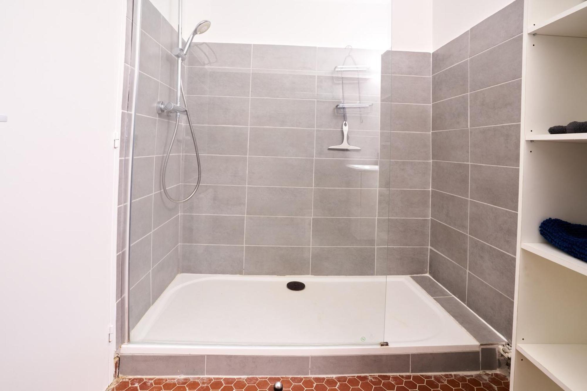 Appartement Cosy Proche Gare Tgv Et Centre Ville. อาวีญง ภายนอก รูปภาพ